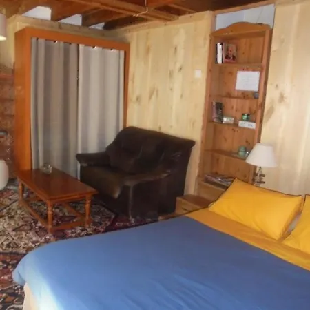 Le Logis Du Cedre *
