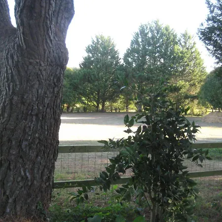 Séjour chez l'habitant Le Logis Du Cedre *